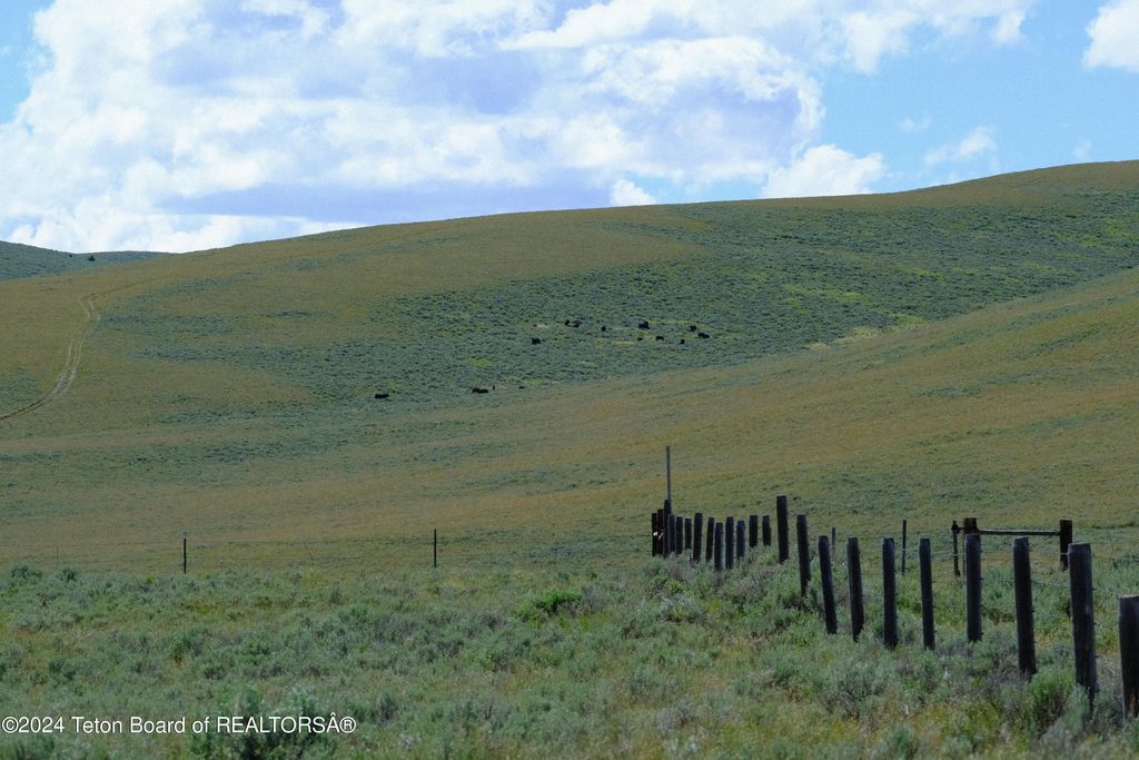 N VALLEY Road, Lima, MT 59739 photo 8