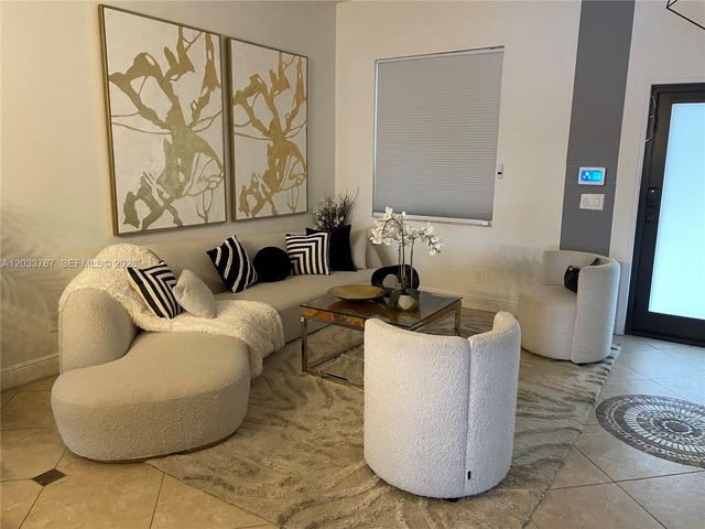 1144 Fairfield Meadows Dr, Weston, FL 33327