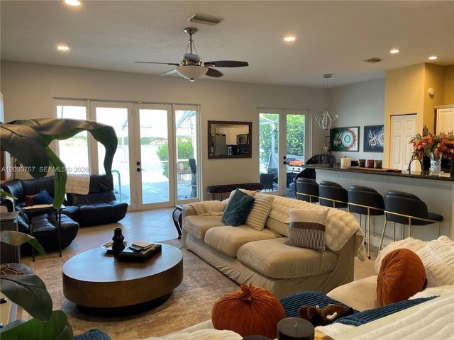 1144 Fairfield Meadows Dr, Weston, FL 33327