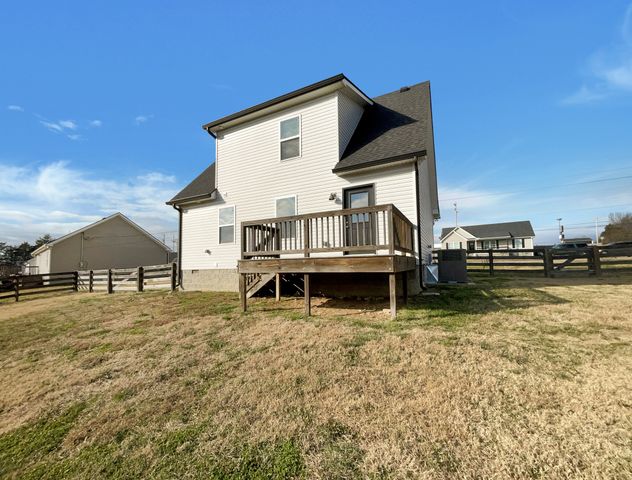 1211 Maelee Ann Dr, Lewisburg, TN 37091