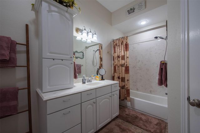 32315 Grove Park Drive, Waller, TX 77484