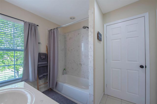 32315 Grove Park Drive, Waller, TX 77484