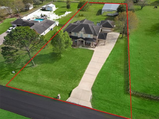 32315 Grove Park Drive, Waller, TX 77484