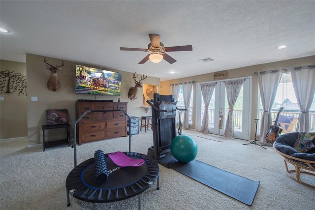 32315 Grove Park Drive, Waller, TX 77484