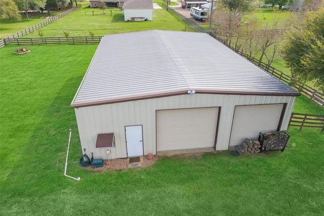 32315 Grove Park Drive, Waller, TX 77484