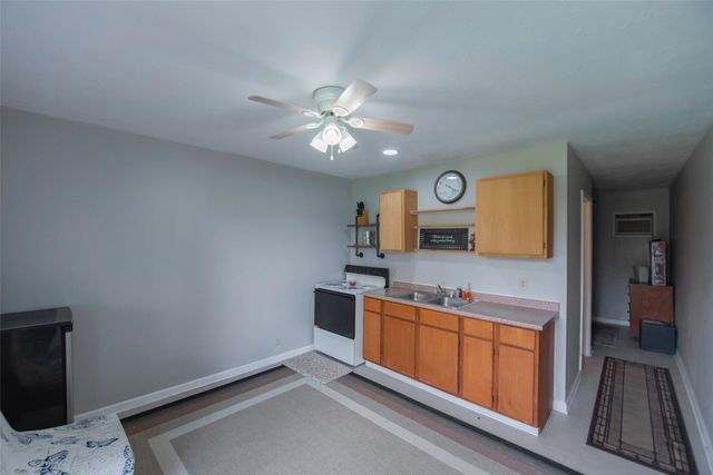 32315 Grove Park Drive, Waller, TX 77484