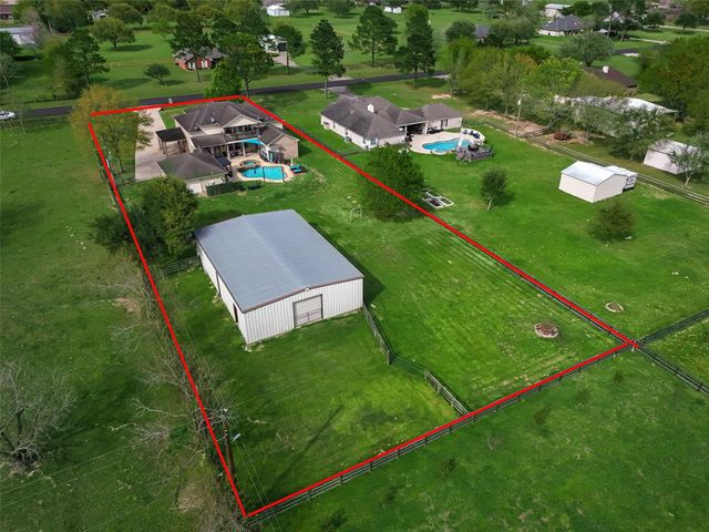 32315 Grove Park Drive, Waller, TX 77484