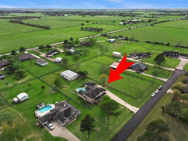 32315 Grove Park Drive, Waller, TX 77484