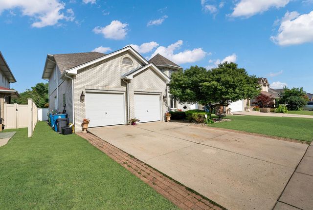 10745 Lockwood Avenue, Oak Lawn, IL 60453