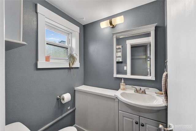 15548 Penn Road, Mount Vernon, WA 98273