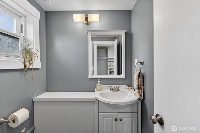 15548 Penn Road, Mount Vernon, WA 98273