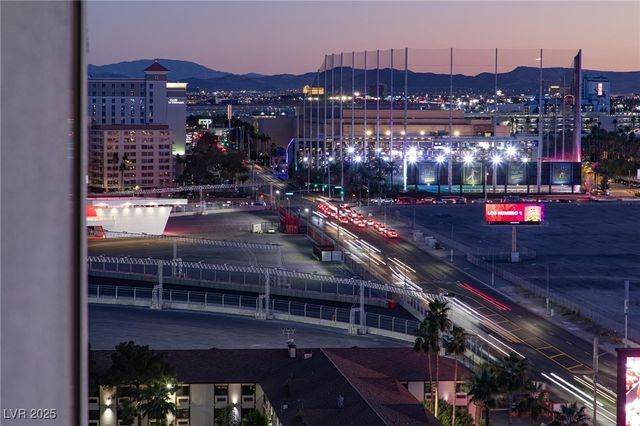 211 East Flamingo Road 1003, Las Vegas, NV 89169