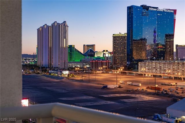 211 East Flamingo Road 1003, Las Vegas, NV 89169