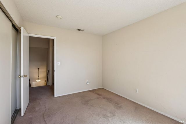 1553 Holly Ave, Rohnert Park, CA 94928