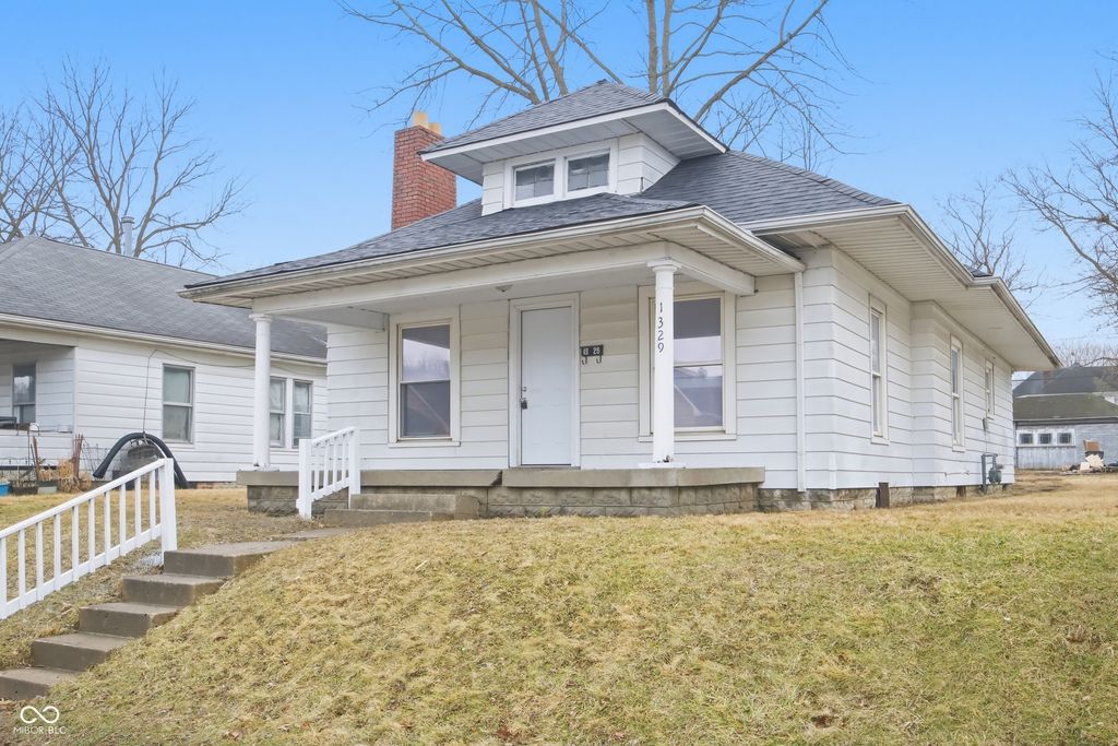 1329 W 3rd Street, Anderson, IN 46016