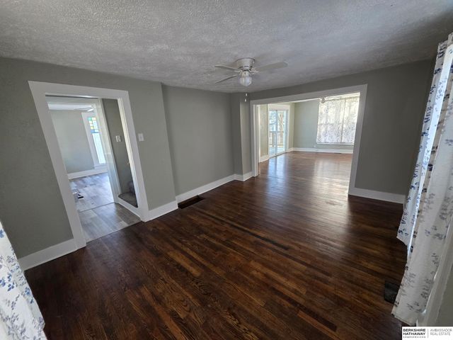 719 Avenue C, Plattsmouth, NE 68048