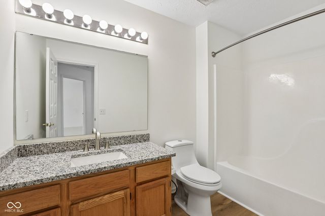 253 Provincial Lane C, Avon, IN 46123