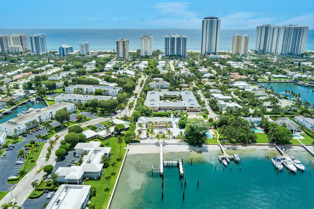 3025 Lake Drive, Singer Island, FL 33404