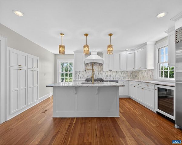 481 RACE GROUND RD, Rochelle, VA 22738