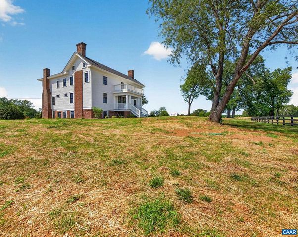 481 RACE GROUND RD, Rochelle, VA 22738