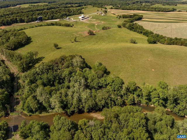 481 RACE GROUND RD, Rochelle, VA 22738