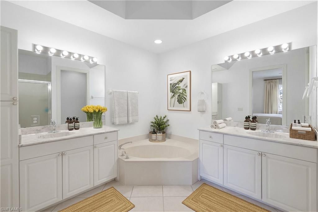 795 Bentwater CIR 202, NAPLES, FL 34108 — photo 5