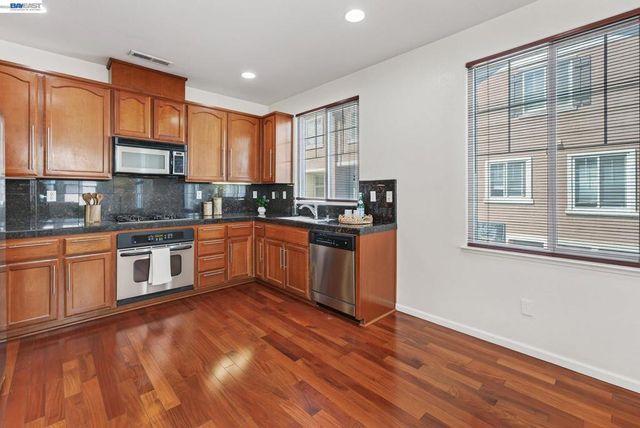 3554 Shadowbrook Ter, Fremont, CA 94536