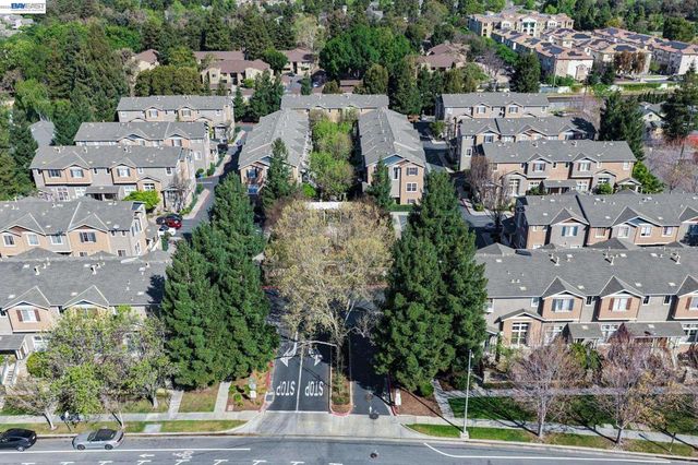 3554 Shadowbrook Ter, Fremont, CA 94536