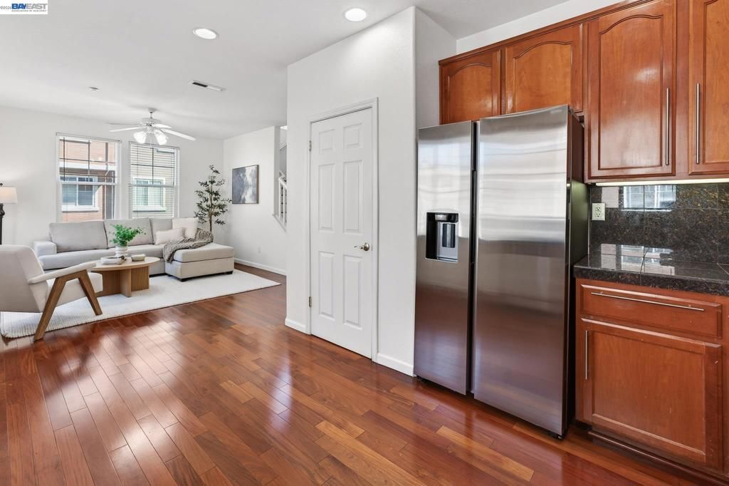 Image 15 of property listing at 3554 Shadowbrook Ter, Fremont, CA 94536