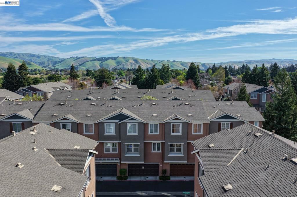 Image 41 of property listing at 3554 Shadowbrook Ter, Fremont, CA 94536