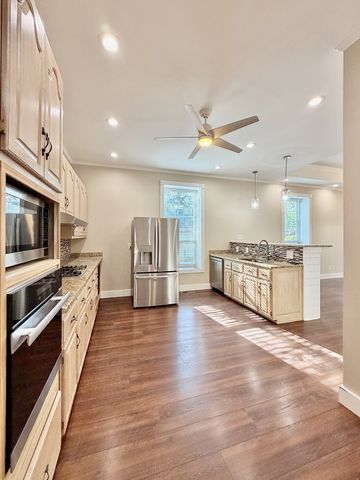 525 E Washington St, Pulaski, TN 38478