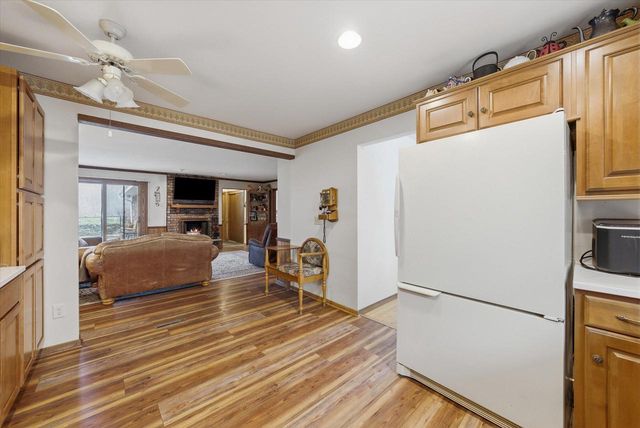 2535 S Brookside COURT, New Berlin, WI 53151