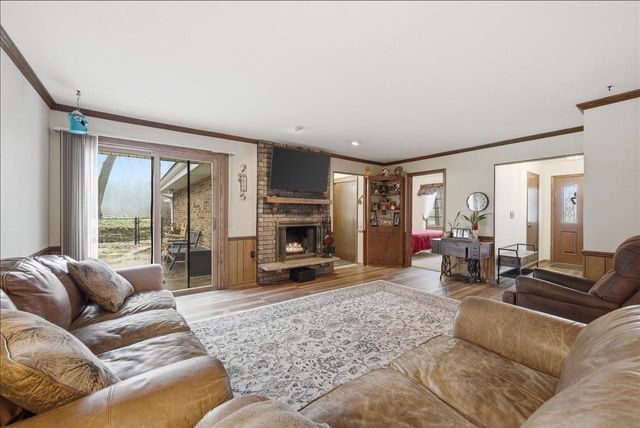 2535 S Brookside COURT, New Berlin, WI 53151