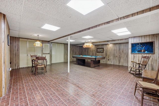 2535 S Brookside COURT, New Berlin, WI 53151