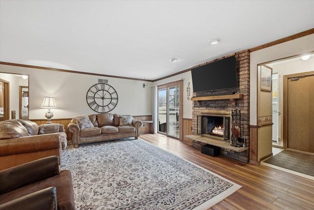 2535 S Brookside COURT, New Berlin, WI 53151