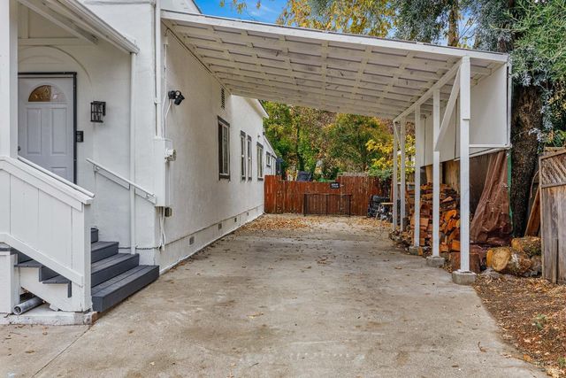 9528 Washington St, Upper Lake, CA 95485