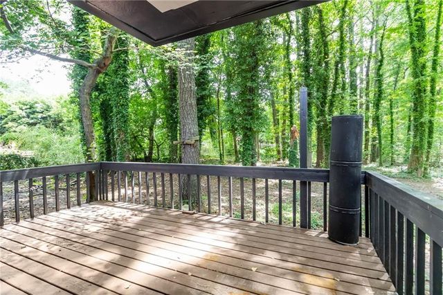 4010 Kennesaw Drive NW, Kennesaw, GA 30152