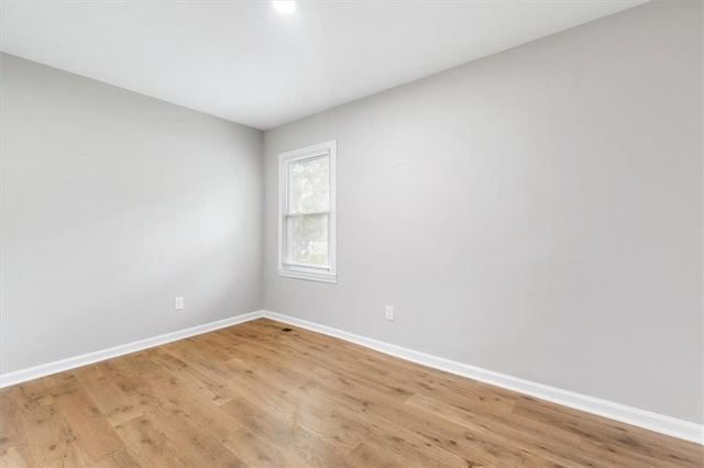 4010 Kennesaw Drive NW, Kennesaw, GA 30152