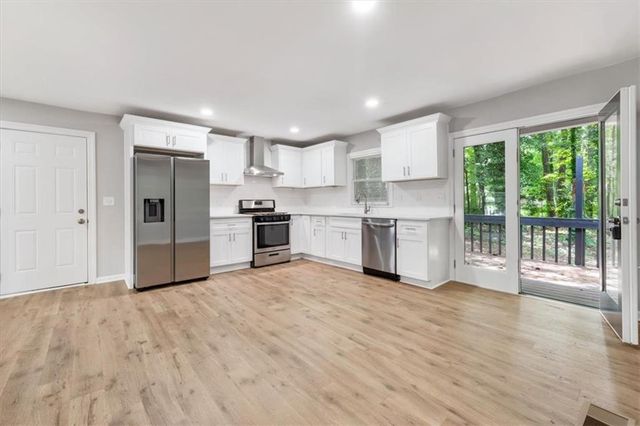 4010 Kennesaw Drive NW, Kennesaw, GA 30152