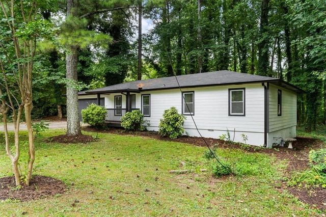 4010 Kennesaw Drive NW, Kennesaw, GA 30152