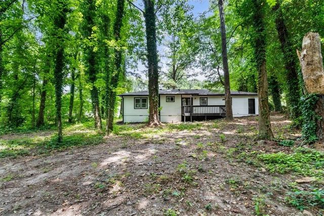 4010 Kennesaw Drive NW, Kennesaw, GA 30152