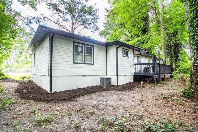4010 Kennesaw Drive NW, Kennesaw, GA 30152