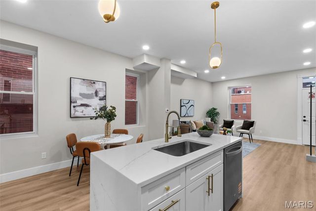 3000 Louisiana Avenue, St Louis, MO 63118