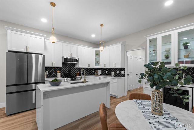 3000 Louisiana Avenue, St Louis, MO 63118