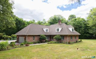 34 Briarcliffe Trail, Old Saybrook, CT 06475