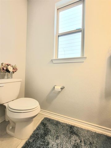 1765 Yaupon Grove LN, Leander, TX 78641