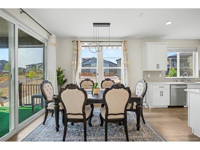 23933 E 39th Ave, Aurora, CO 80019