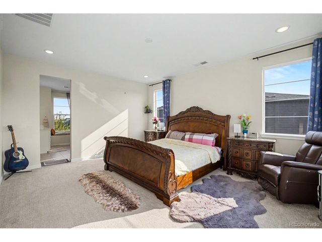 23933 E 39th Ave, Aurora, CO 80019
