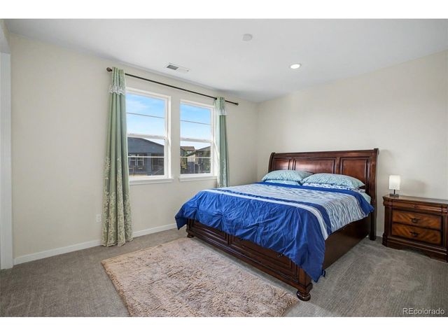 23933 E 39th Ave, Aurora, CO 80019