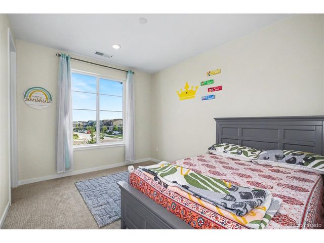 23933 E 39th Ave, Aurora, CO 80019